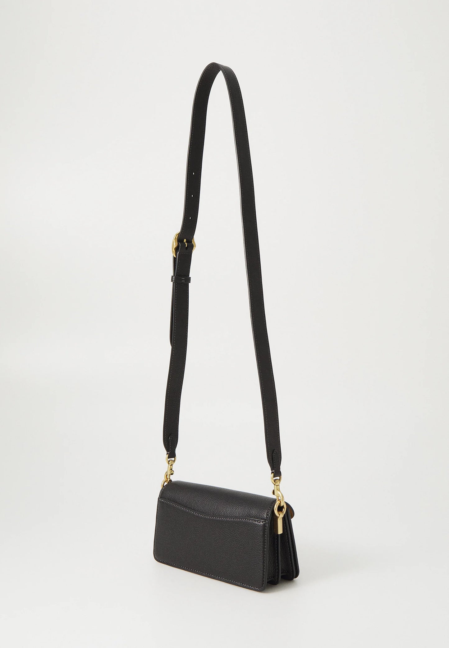 COACH TABBY SHOULDER BAG 20